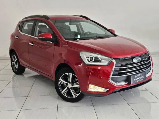 JAC T40 1.6 16V GASOLINA PLUS 4P CVT